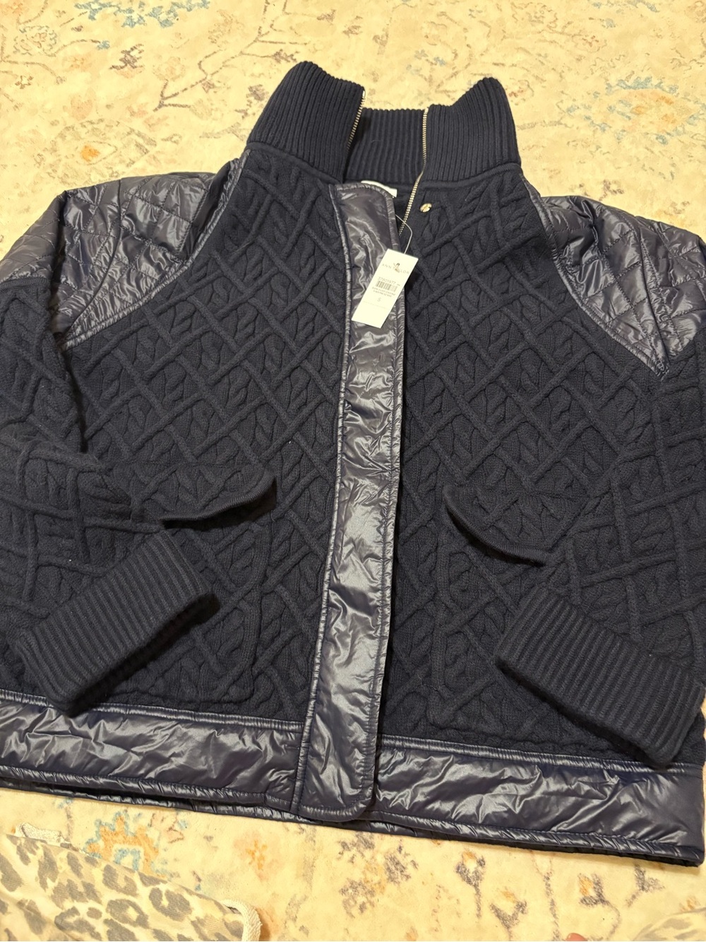 Ann Taylor Women’s Small Navy Quilted Knit Puffer Jacket